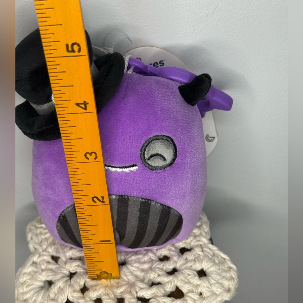 Squishmallows Earworm - Picture 6 of 6